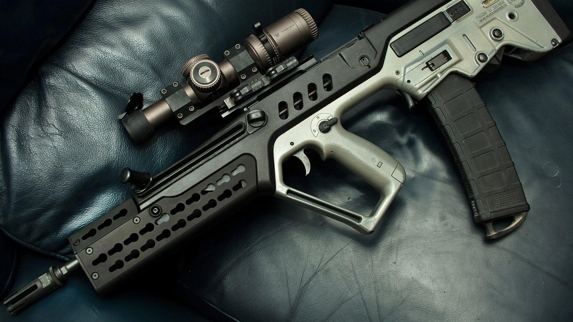 kaiyun体育综合-阿伦·斯密斯：以无与伦比的进攻调度，助力全黑队创造历史佳绩